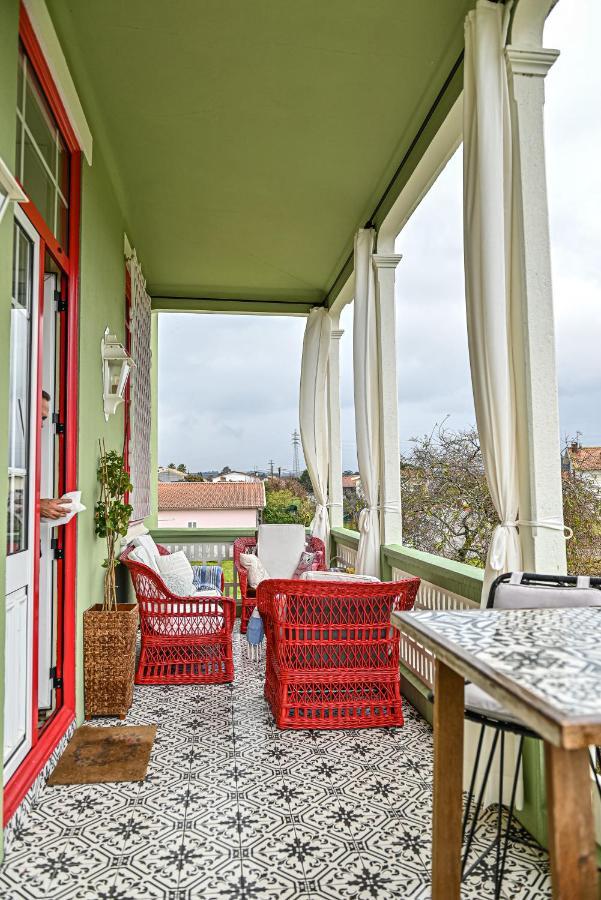 Vintage Balcony Guesthouse Ovar Exteriör bild